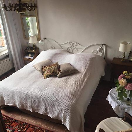 Le Bocage Fleuri Bed and Breakfast Μον Εξωτερικό φωτογραφία